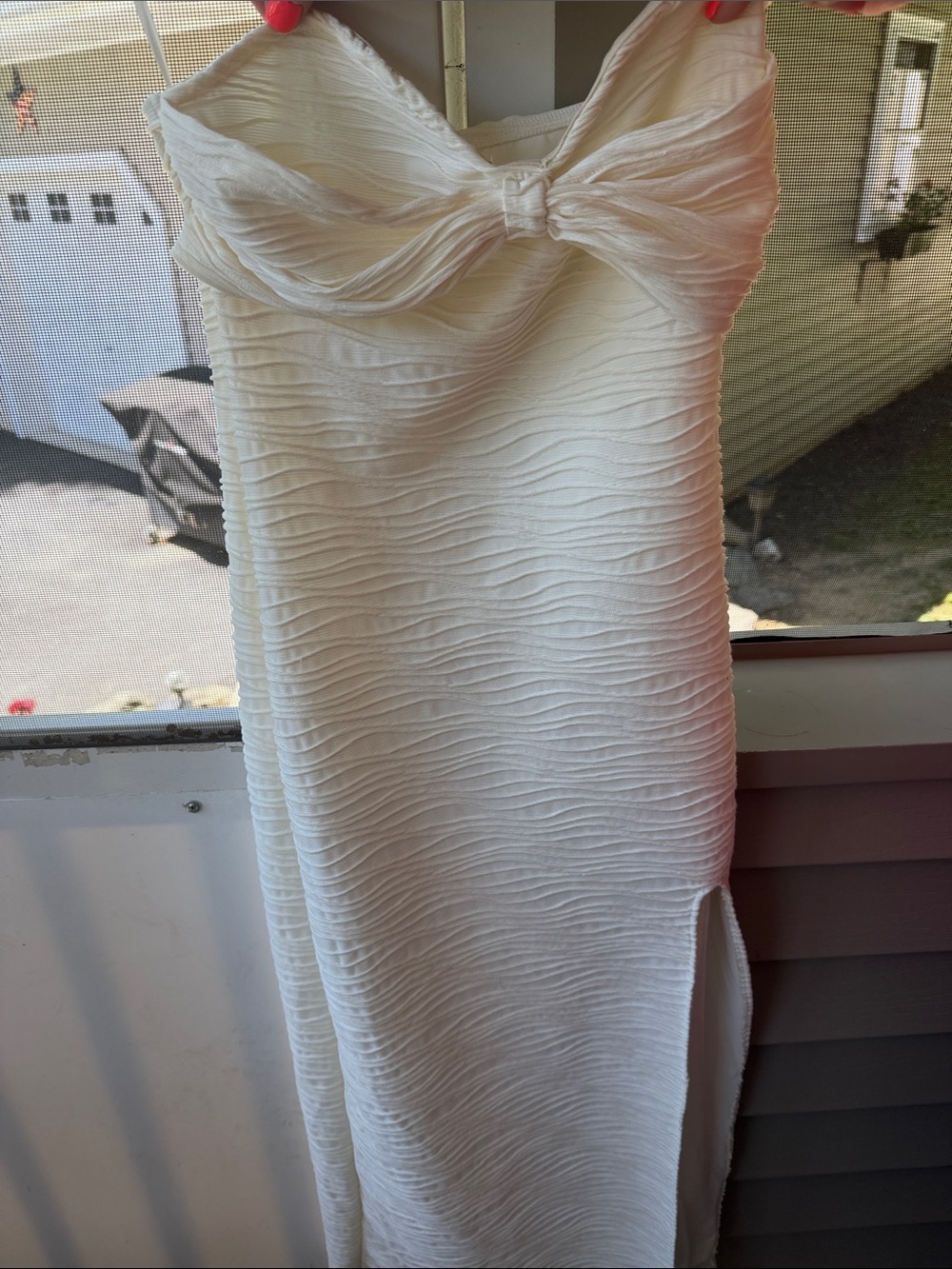 SHEIN White Strapless Textured Maxi Dress with Front Knot